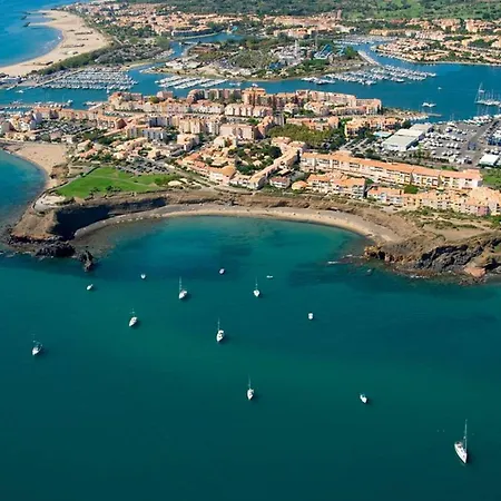 4 Pers, Centre Port Agde, Proche Commerces Et Plage, Securisee, Animaux Acceptes - Fr-1-749-33 * Agde